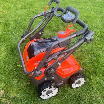 Vertikal skärare testvinnare: HUSQVARNA S 138I Vertikal skärare testvinnare: HUSQVARNA S 138I